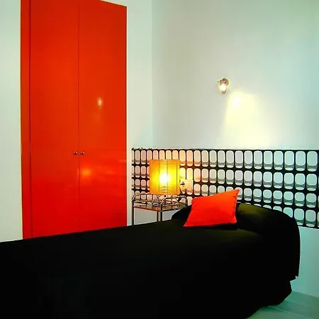 Otel Dl Port 2*