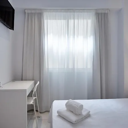 Dl Port Otel 2*