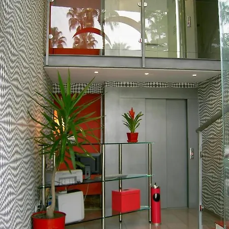 Dl Port Otel 2*